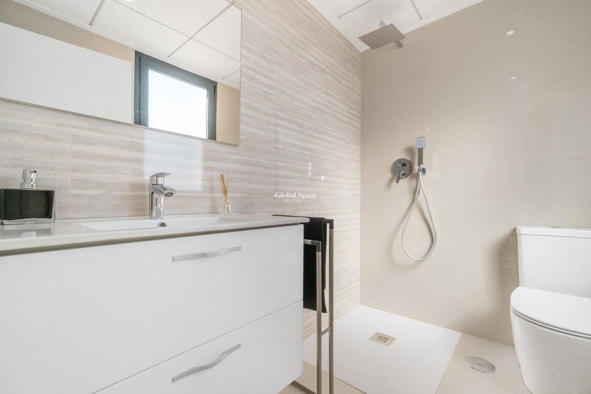 Nueva construcción  - Villa -
LOS MONTESINOS - La Herrada