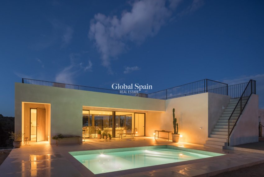 Nueva construcción  - VILLA -
MANACOR - CALA MURADA