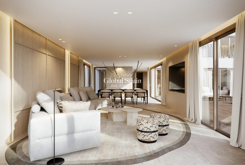 Nueva construcción  - VILLA -
MARBELLA - Elviria