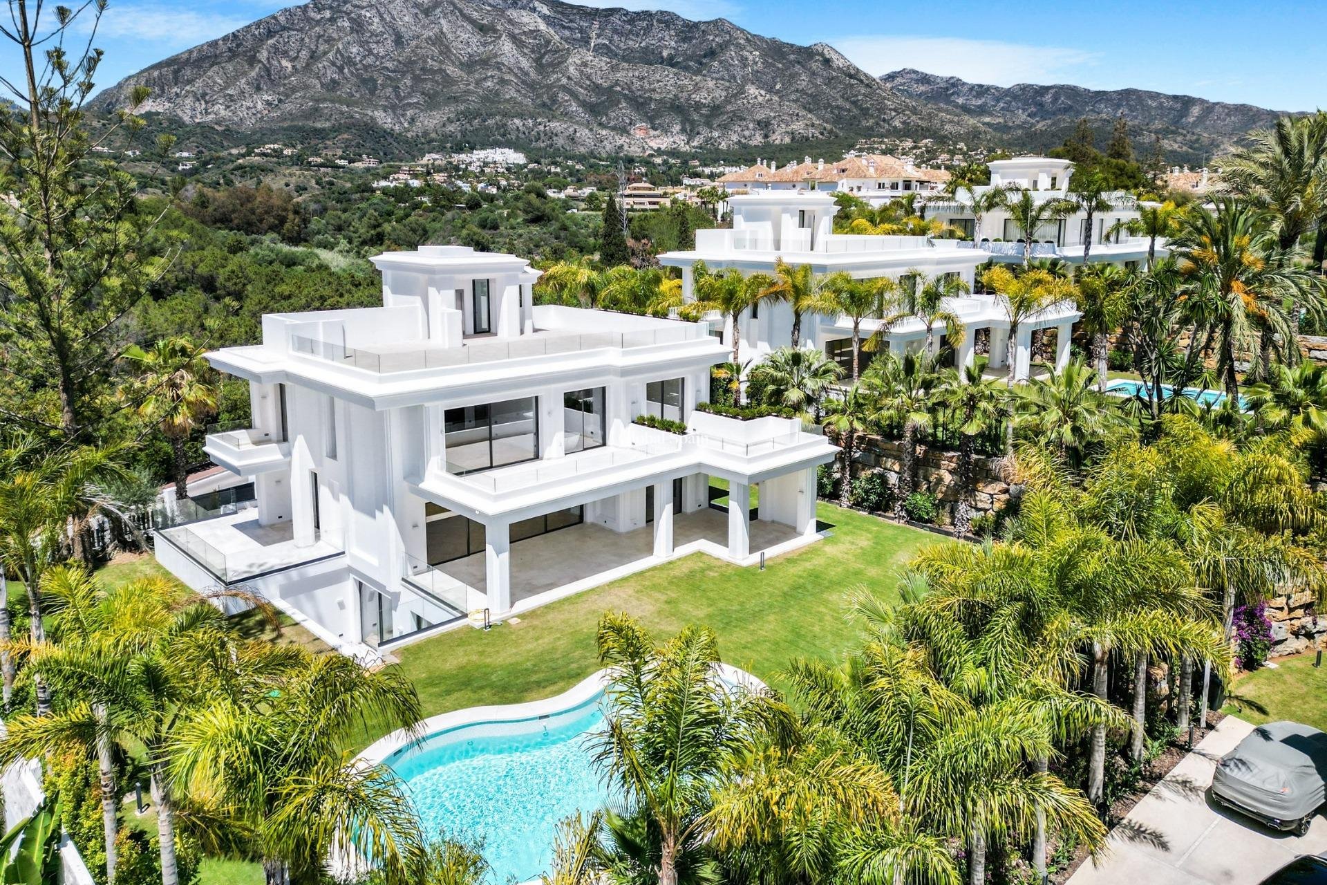Nueva construcción  - Villa -
MARBELLA - Lomas De Marbella Club