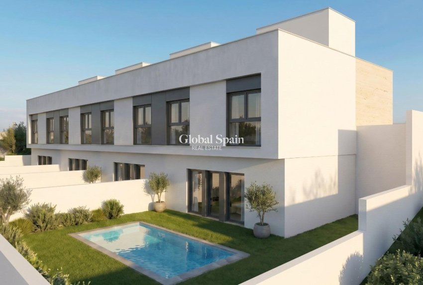 Nueva construcción  - VILLA -
MAZARRÓN - Country Club