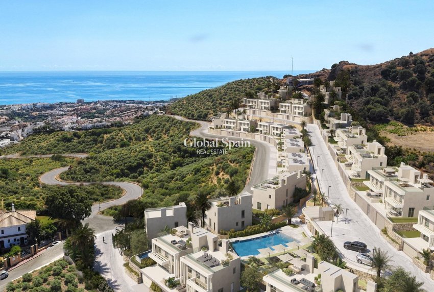 Nueva construcción  - VILLA -
MIJAS - Calanova Golf