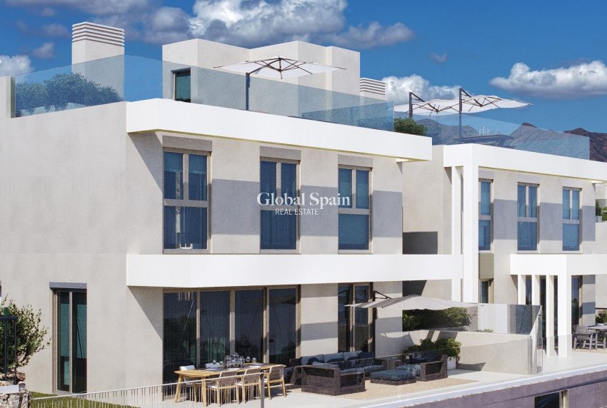 Nueva construcción  - VILLA -
MIJAS - Calanova Golf