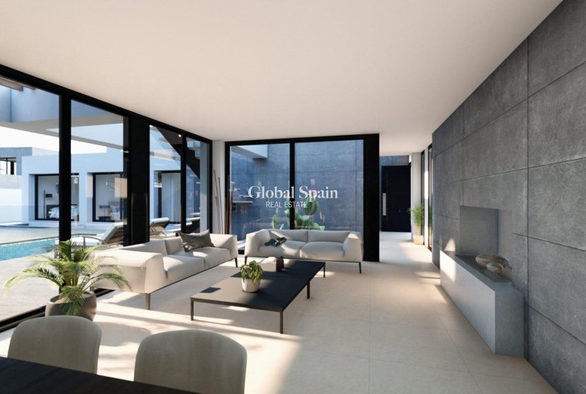 Nueva construcción  - VILLA -
MIJAS - El Chaparral