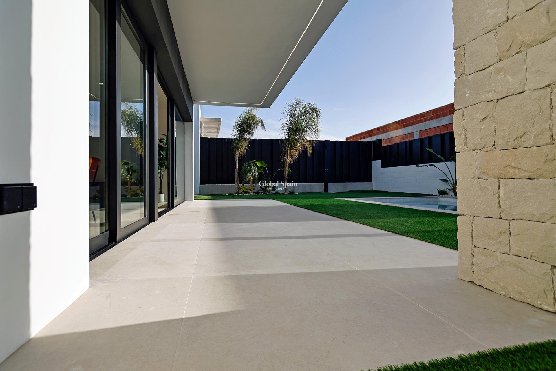 Nueva construcción  - VILLA -
MOLINA DEL SEGURA