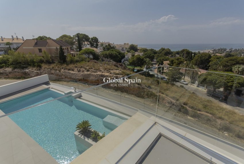 Nueva construcción  - VILLA -
ORIHUELA COSTA - CAMPOAMOR