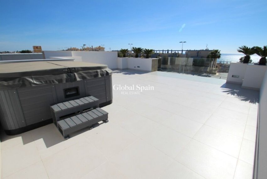 Nueva construcción  - VILLA -
ORIHUELA COSTA - CAMPOAMOR