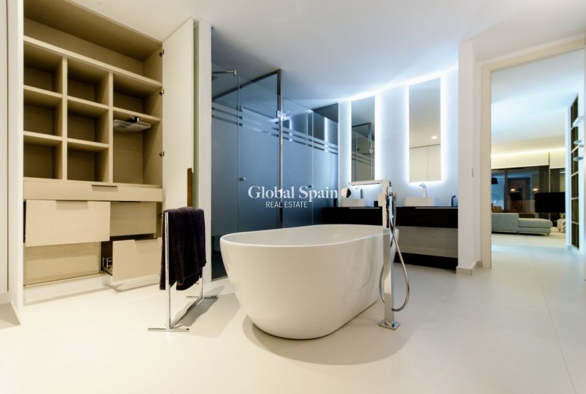 Nueva construcción  - VILLA -
ORIHUELA COSTA - CAMPOAMOR
