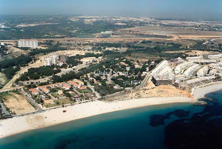 Nueva construcción  - VILLA -
ORIHUELA COSTA - CAMPOAMOR