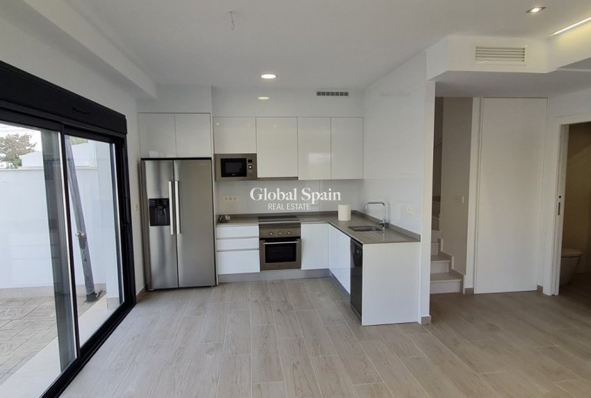 Nueva construcción  - VILLA -
ORIHUELA COSTA - El Barranco