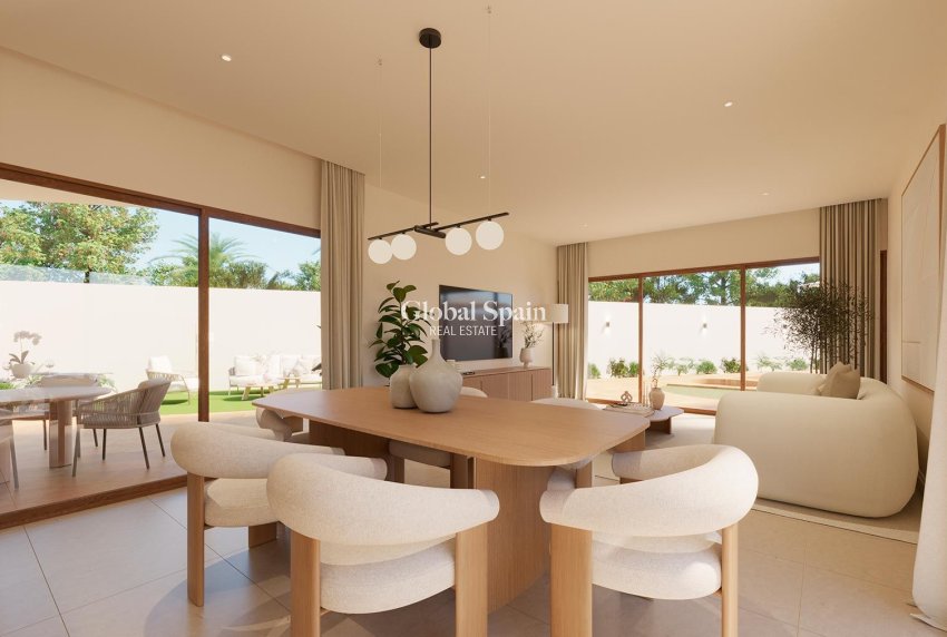 Nueva construcción  - VILLA -
ORIHUELA COSTA - La Zenia