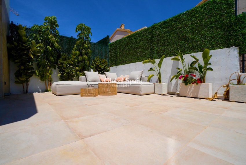 Nueva construcción  - VILLA -
ORIHUELA COSTA - LOS BALCONES - LOS ALTOS