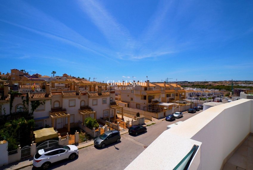 Nueva construcción  - VILLA -
ORIHUELA COSTA - LOS BALCONES - LOS ALTOS