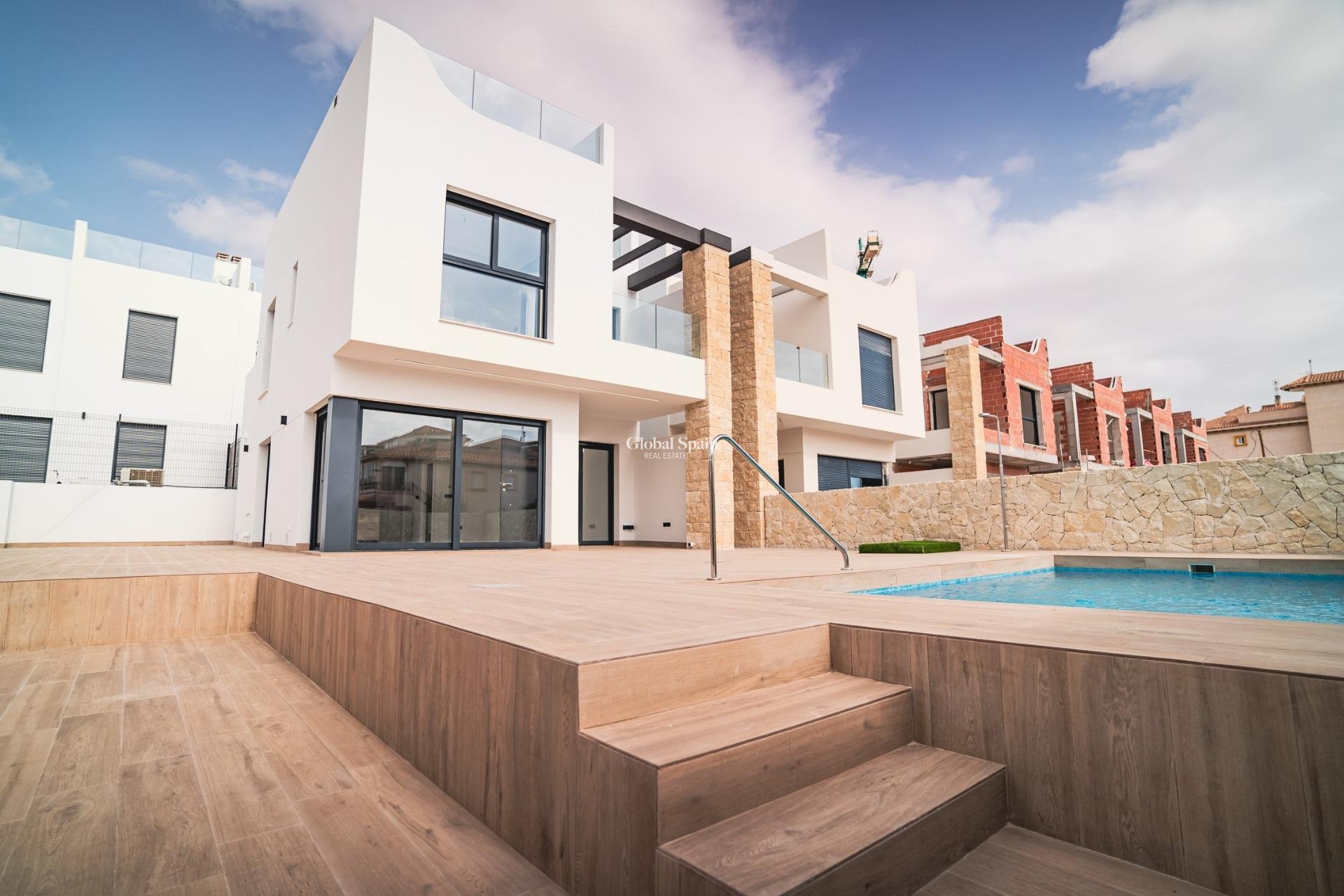 Nueva construcción  - VILLA -
ORIHUELA COSTA - Punta Prima