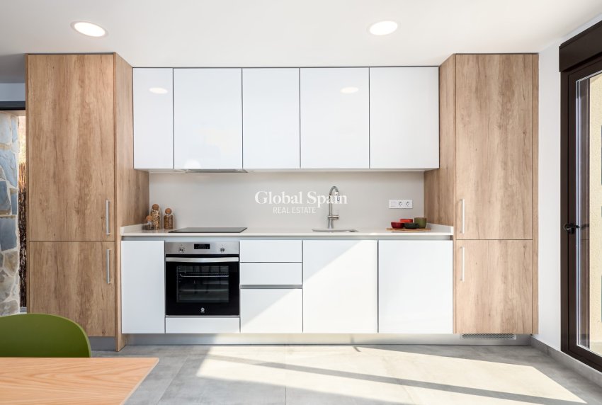 Nueva construcción  - VILLA -
ORIHUELA COSTA - VILLAMARTÍN