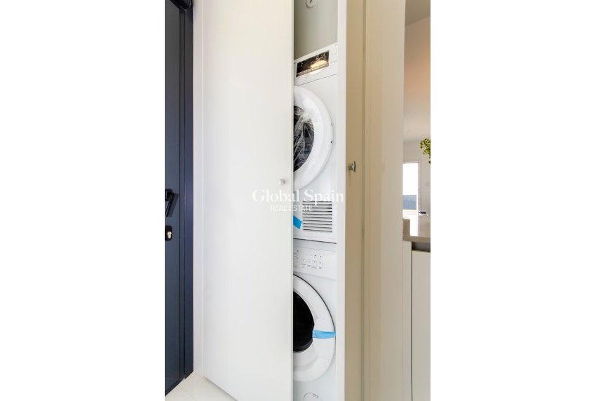 Nueva construcción  - Villa -
ORIHUELA COSTA - VISTABELLA GOLF