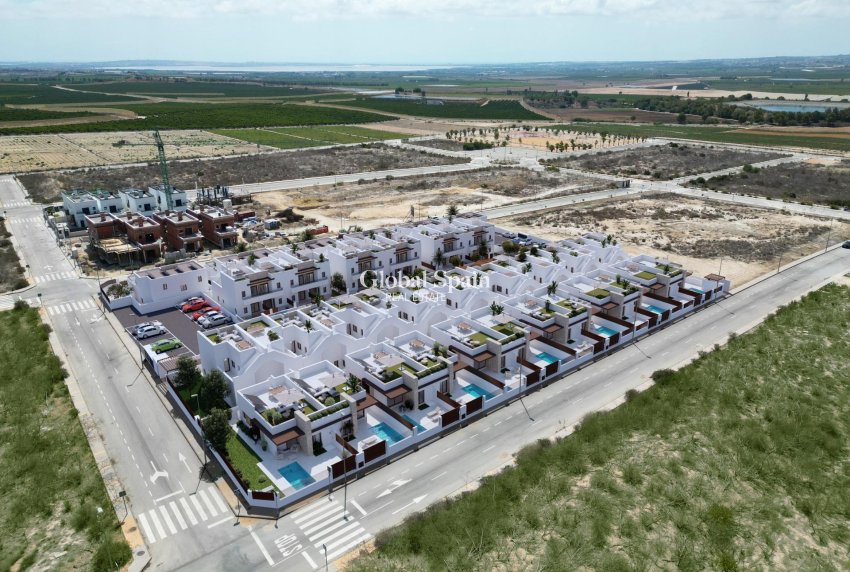 Nueva construcción  - VILLA -
ORIHUELA - Vistabella Golf