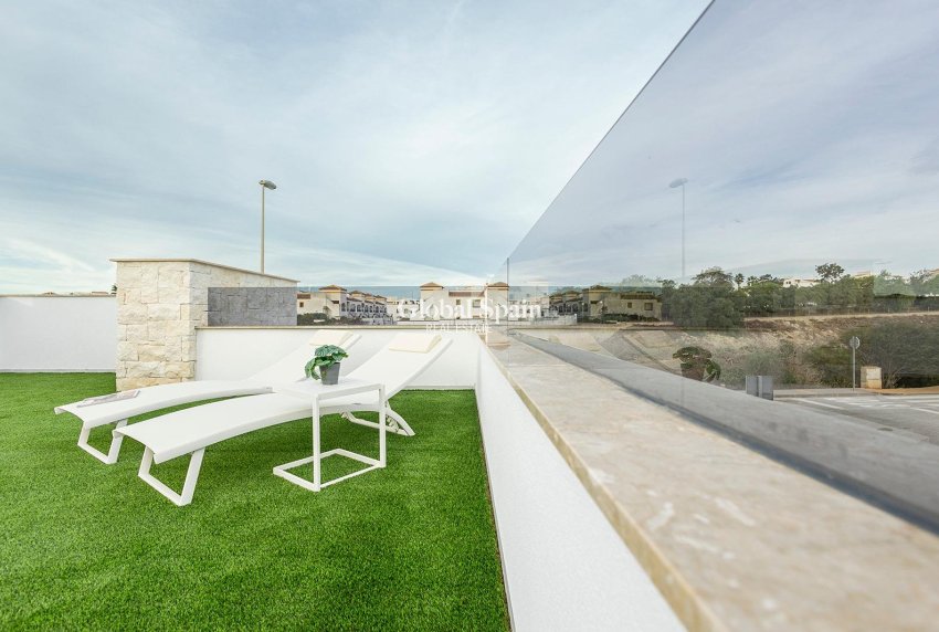 Nueva construcción  - VILLA -
ORIHUELA - Vistabella Golf