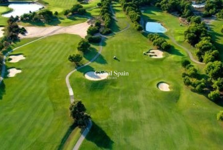 Nueva construcción  - Villa -
PILAR DE LA HORADADA - Lo Romero Golf