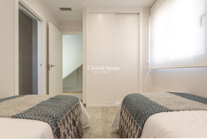 Nueva construcción  - Villa -
PILAR DE LA HORADADA - Lo Romero Golf