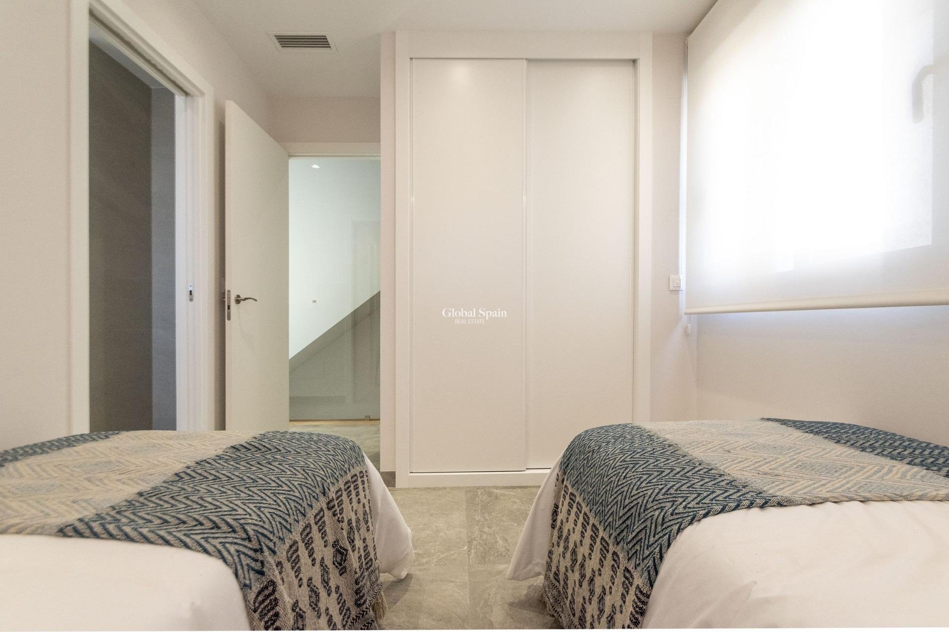 Nueva construcción  - Villa -
PILAR DE LA HORADADA - Lo Romero Golf