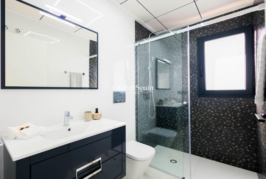 Nueva construcción  - Villa -
PILAR DE LA HORADADA - Lo Romero Golf