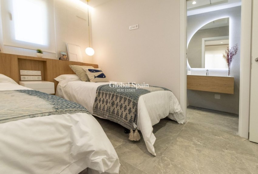 Nueva construcción  - Villa -
PILAR DE LA HORADADA - Lo Romero Golf