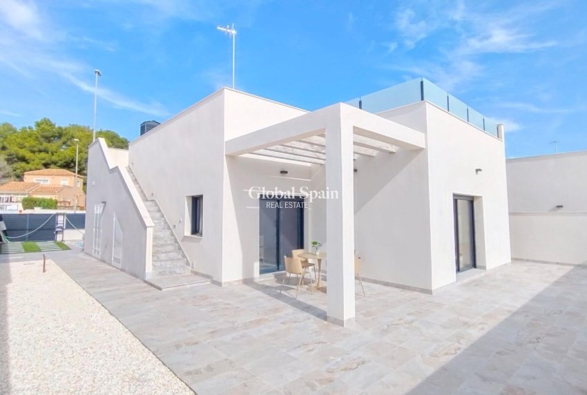 Nueva construcción  - Villa -
PILAR DE LA HORADADA - Pinar de Campoverde