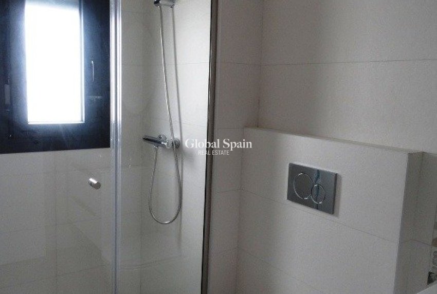 Nueva construcción  - VILLA -
PILAR DE LA HORADADA - pueblo