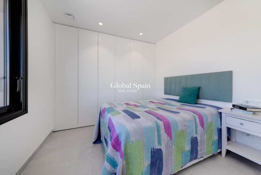 Nueva construcción  - Villa -
PILAR DE LA HORADADA - Roda Golf