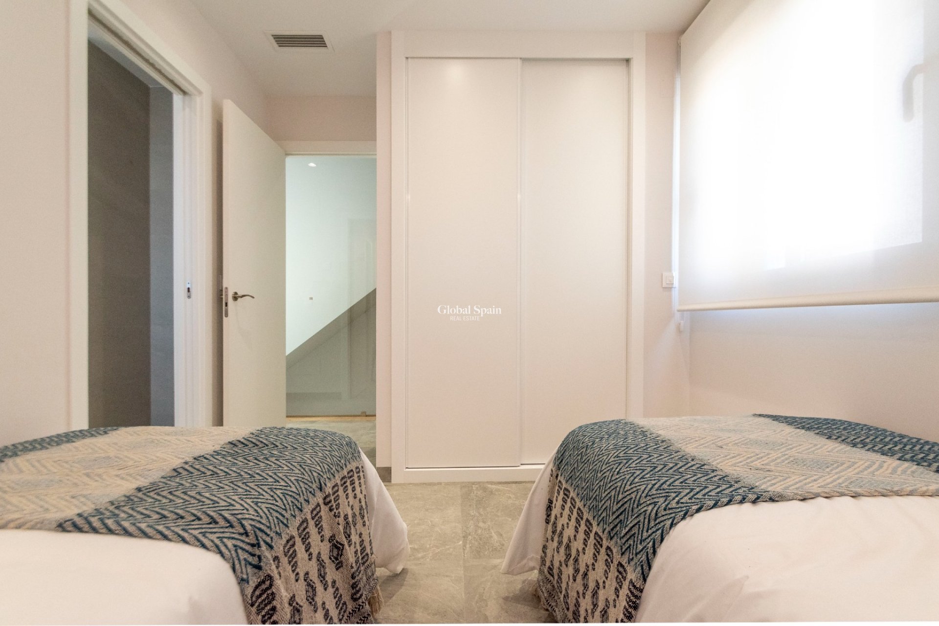 Nueva construcción  - Villa -
PILAR DE LA HORADADA