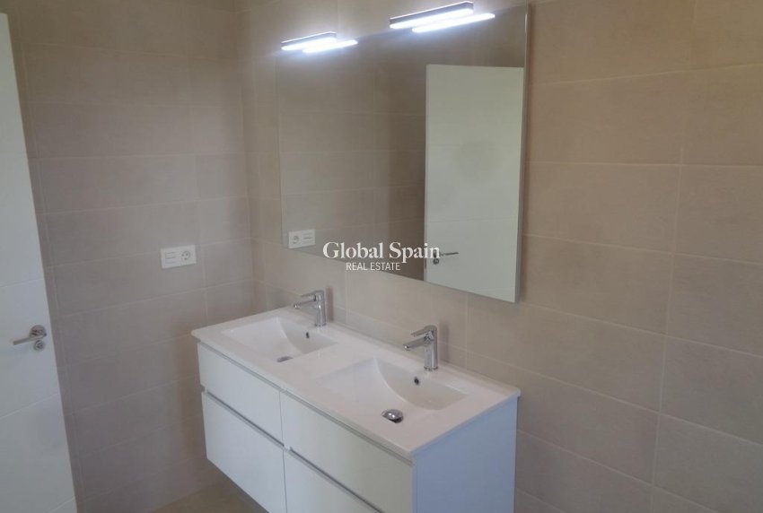 Nueva construcción  - VILLA -
Pinoso - Camino Del Prado