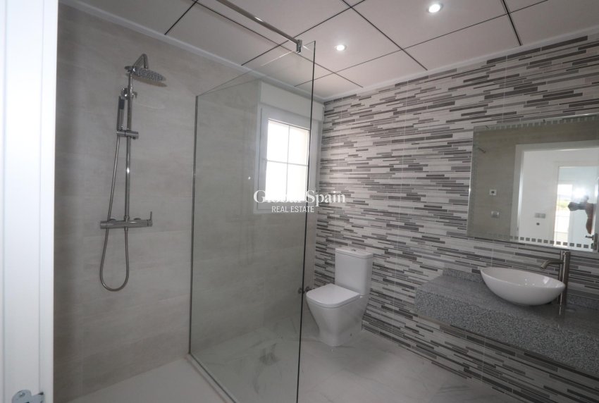 Nueva construcción  - VILLA -
Pinoso - Camino Del Prado