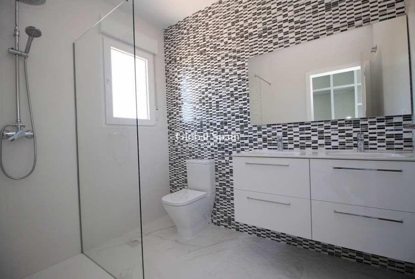 Nueva construcción  - VILLA -
Pinoso - Camino Del Prado