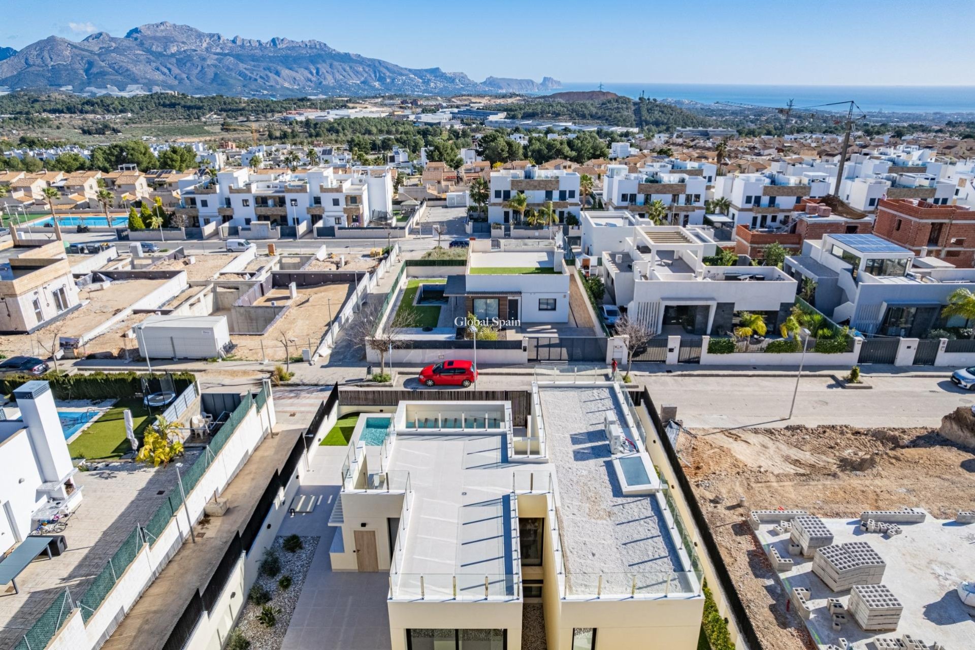 Nueva construcción  - VILLA -
POLOP - La Alberca