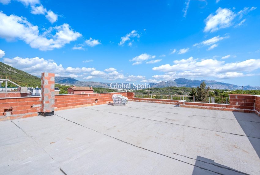 Nueva construcción  - VILLA -
POLOP - Novapolop