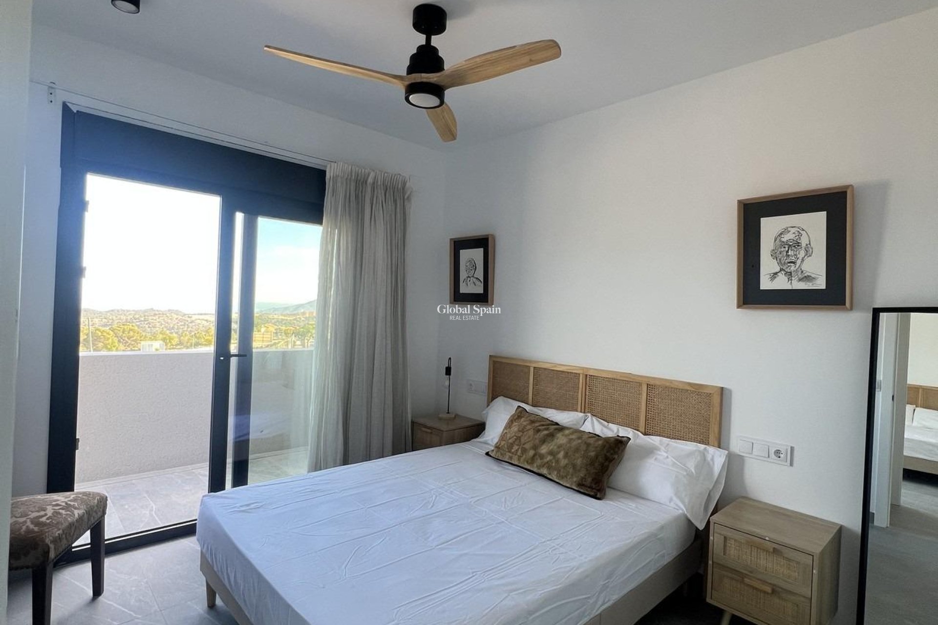 Nueva construcción  - VILLA -
POLOP - PAU1