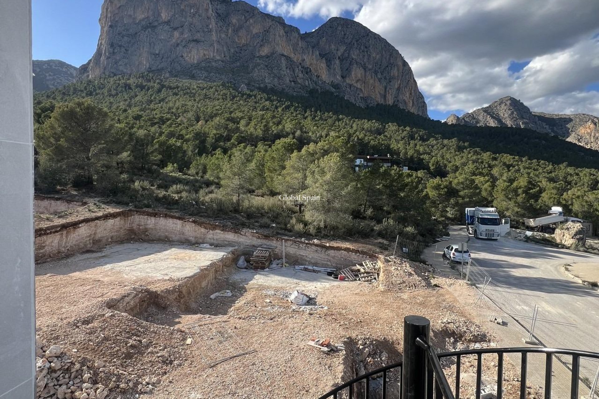 Nueva construcción  - VILLA -
POLOP - PAU1