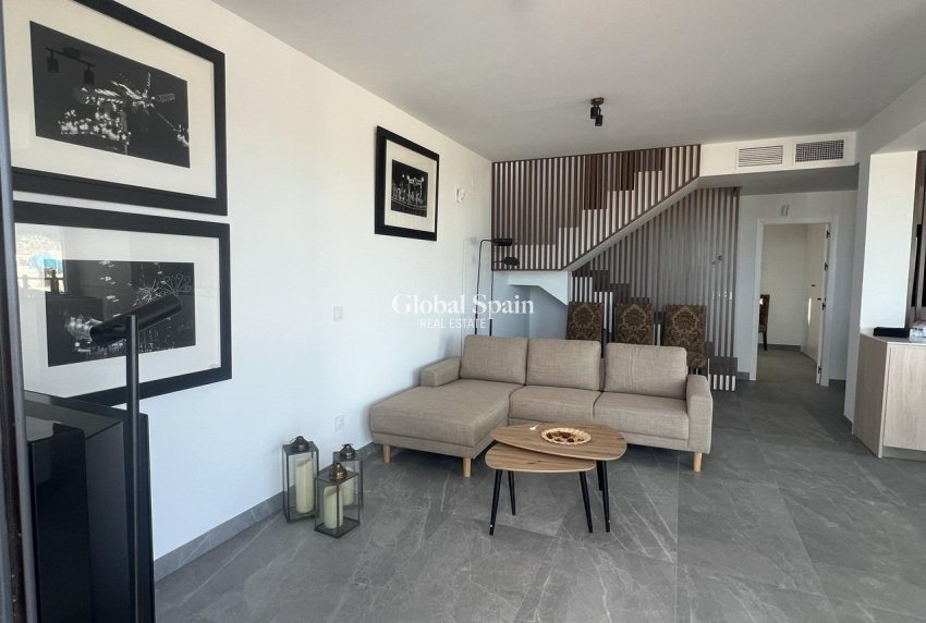 Nueva construcción  - VILLA -
POLOP - PAU1
