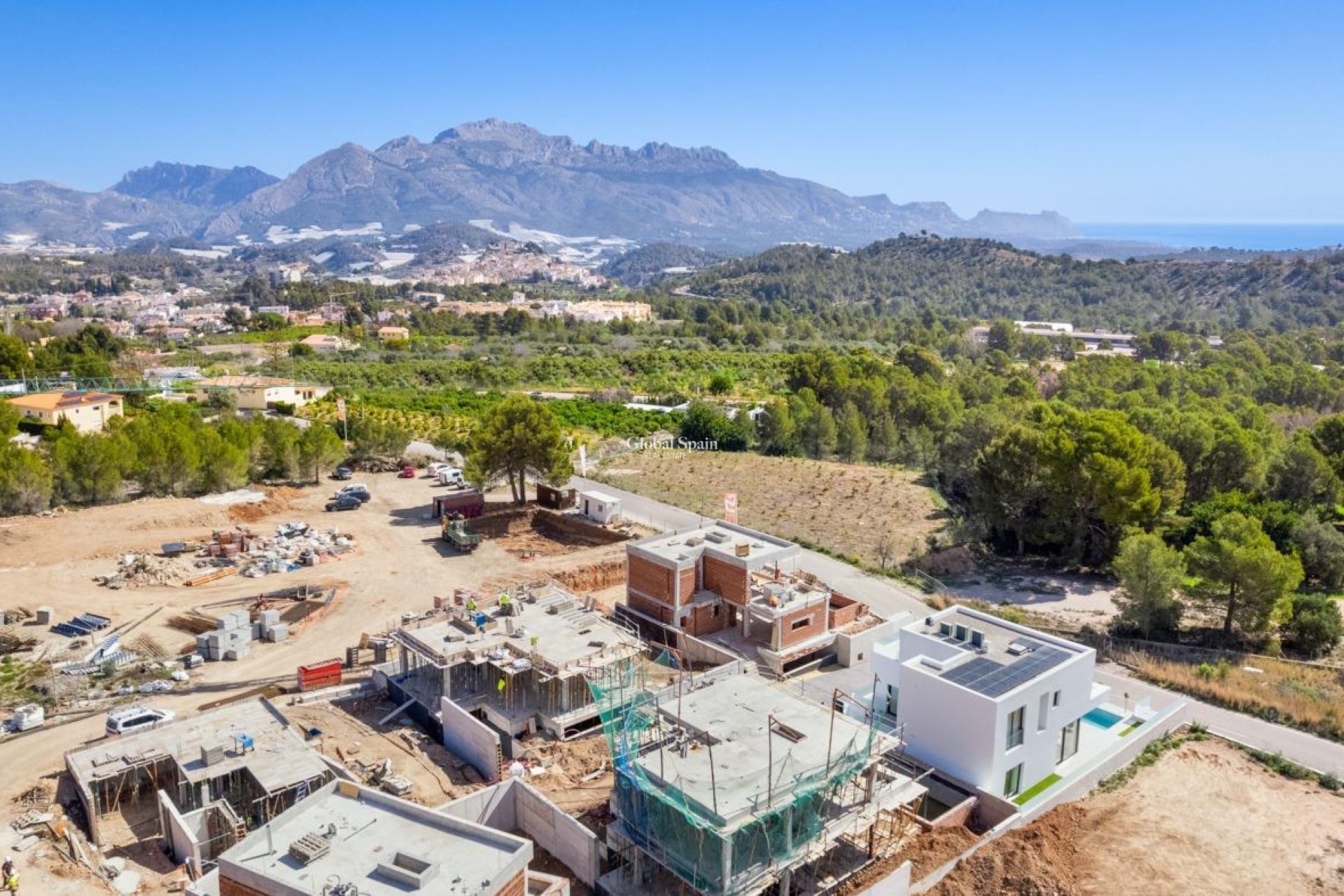 Nueva construcción  - VILLA -
POLOP - Urbanizaciones