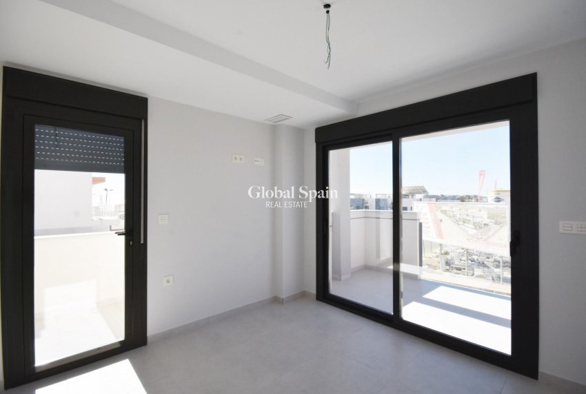 Nueva construcción  - VILLA -
PUERTO DE MAZARRÓN - Mar De Plata