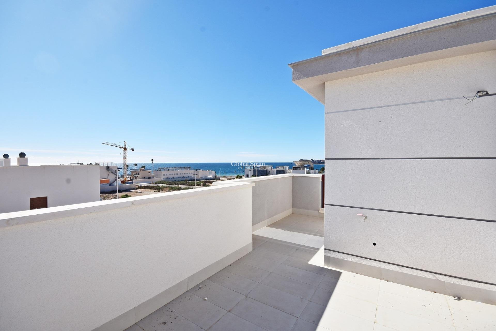 Nueva construcción  - VILLA -
PUERTO DE MAZARRÓN - Mar De Plata
