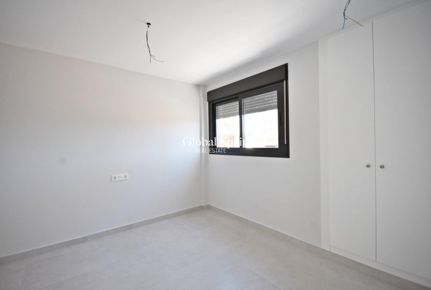 Nueva construcción  - VILLA -
PUERTO DE MAZARRÓN - Mar De Plata
