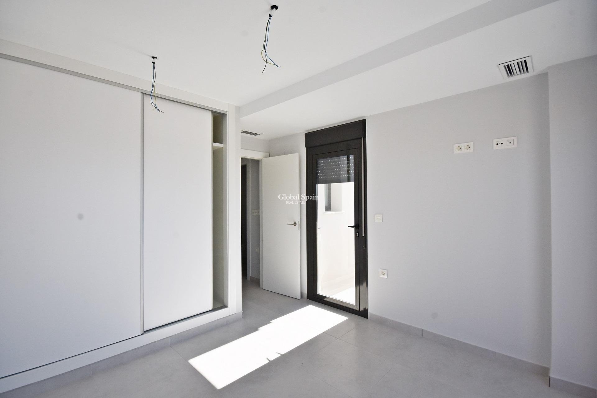 Nueva construcción  - VILLA -
PUERTO DE MAZARRÓN - Mar De Plata