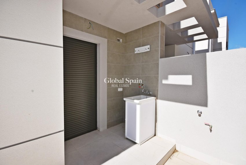Nueva construcción  - VILLA -
PUERTO DE MAZARRÓN - Mar De Plata