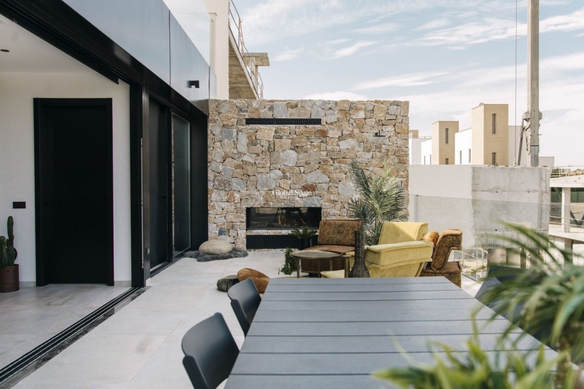 Nueva construcción  - VILLA -
ROJALES - ALTOS DE LA MARQUESA