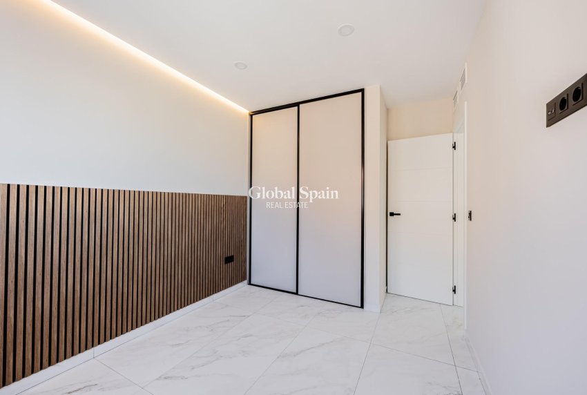 Nueva construcción  - VILLA -
ROJALES - Ciudad Quesada