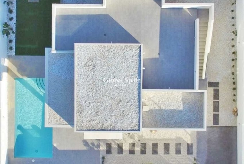 Nueva construcción  - VILLA -
ROJALES - Rojales