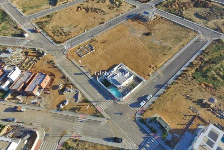 Nueva construcción  - VILLA -
ROJALES - Rojales