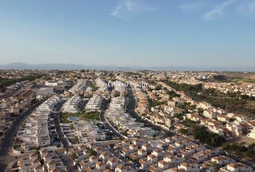 Nueva construcción  - VILLA -
SAN FULGENCIO - Urb. La Marina